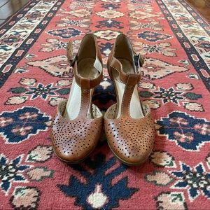 Pikolinos Tooled Leather Heels